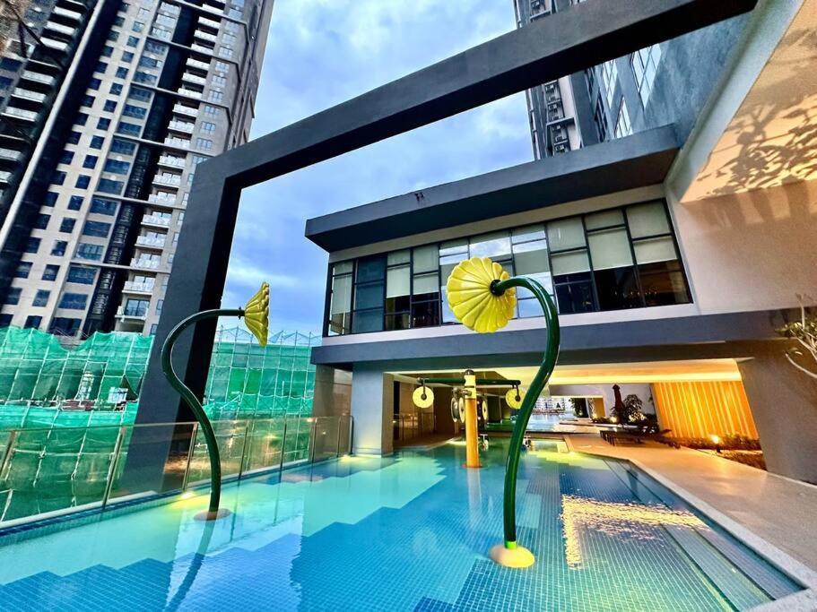 Sunway Velocity Two By Rverse Pangsapuri