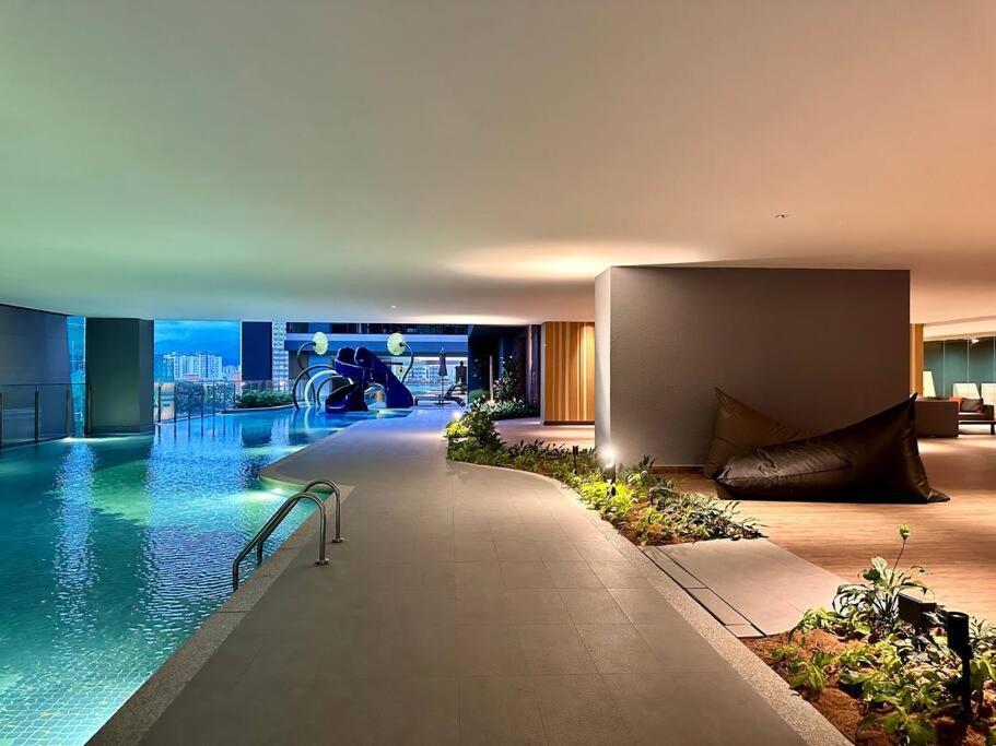 Sunway Velocity Two By Rverse Apartment *